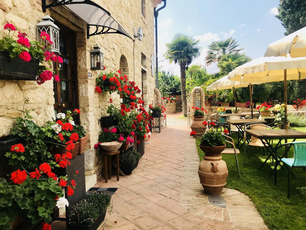 Bed & Breakfast Casale Gregoriano And Apartaments San Gimignano Eksteriør billede